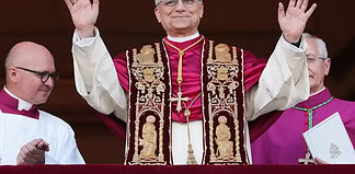 Leó pápa: Krisztus a keresztről kiáltja, tegyétek le a fegyvert