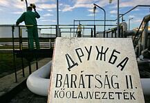 Megérkeztek az első kőolajszállítmányok a Barátság-vezetéken