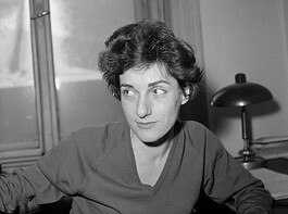 Száz éve született Janikovszky Éva író