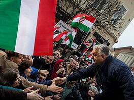 Orbán Viktor a külhoni magyarok támogatására számít