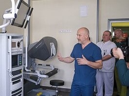 Robotsebészeti eszközt kapott a csíkszeredai kórház