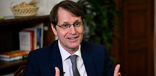 Roska Botonddal erősödött az Élvonal Alapítvány