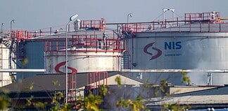 Szerbia meghosszabbította az üzemanyagok exporttilalmát