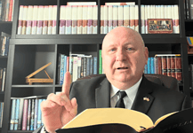Hit, hősök és összetartozás – Dr. Marton Máriusz rádiós istentisztelete