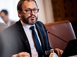 Visszaköltözik a Pénzügyminisztérium a József nádor térre