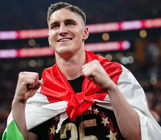 Magyar zászlóval ünnepelte bajnoki címét Sallai Roland