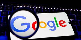 Kiáll a kormány a Google mellett