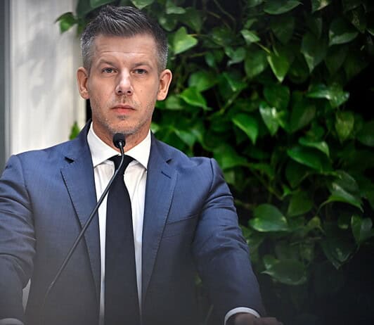 Eltöröl öt adónemet a Magyar kormány