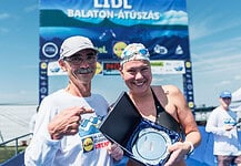 Lezajlott a Balaton-átúszás, célba ért a verseny történetének 250 ezredik úszója is