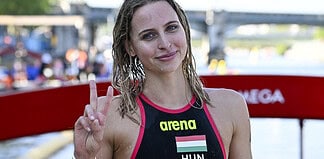 Fábián Bettina ezüstérmet nyert a párizsi vizes Eb-n