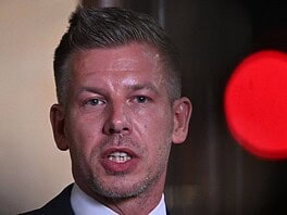 Magyar Péter: a lakosságnak villanyáramhoz kell jutnia