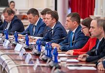 Nem kapott bizalmat a Mureșan-kormány