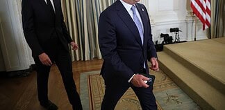 Moszkvába érkeztek Trump békekövetei