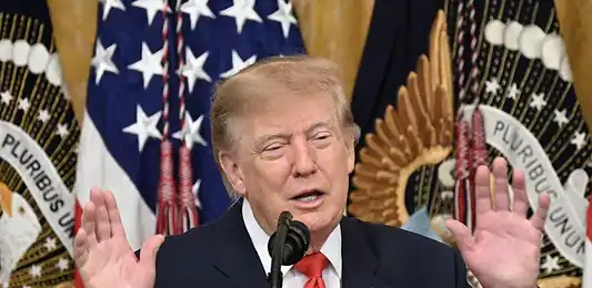 Trump felfüggesztette az új szankciócsomagot