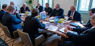 Az erdélyi magyar egyetemek mellett álltak ki