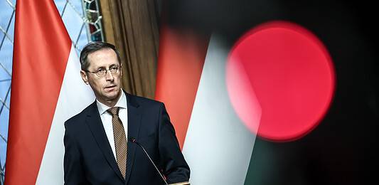 Varga Mihály az euró bevezetéséről beszélt